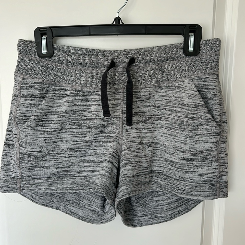 Athleta space-dyed shorts, S